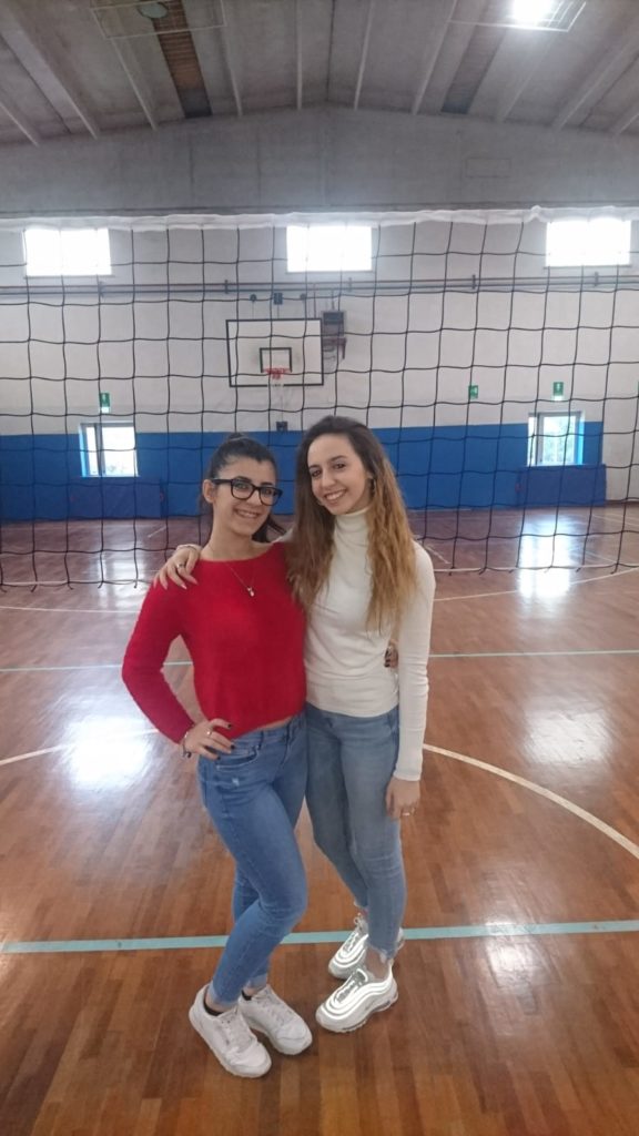Alessia Fusella e Giada D'Arcangelo Studentesse Manthone Pescara
