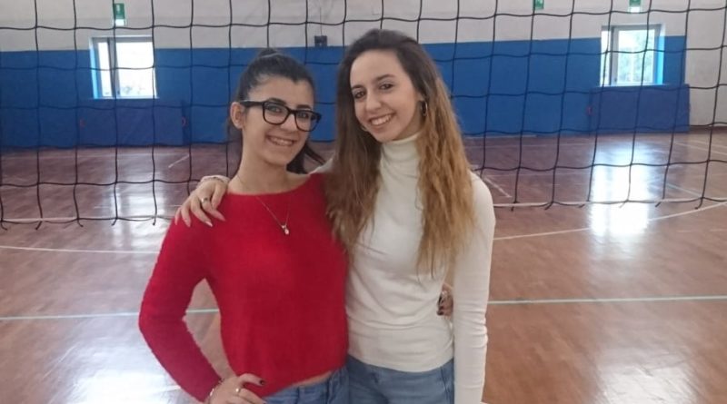 Alessia Fusella e Giada D'Arcangelo Studentesse Manthone Pescara