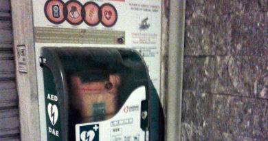 defibrillatore roseto