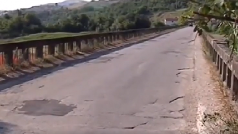 ponte castelnuovo vomano