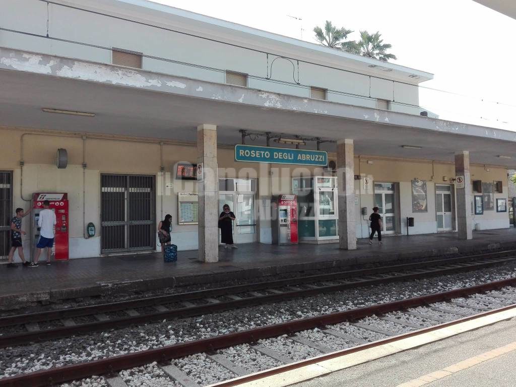 stazione roseto degli abruzzi