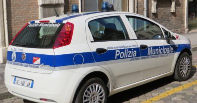 Auto Polizia Municipale Vigili