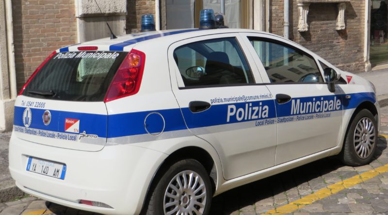 Auto Polizia Municipale Vigili