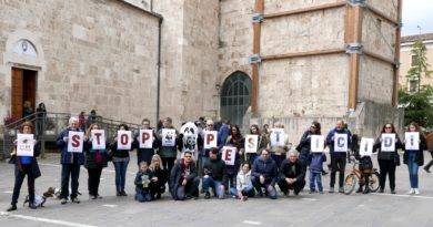 Flash mob Stop Pesticidi WWF 14aprile2019 3