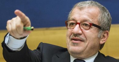 roberto maroni