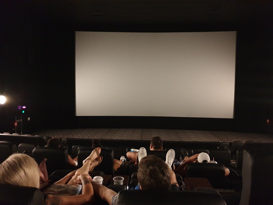 Cinema Teatro Proiezione Film