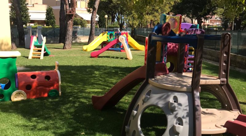 giardino scuola via mattarella Giulianova Teramo